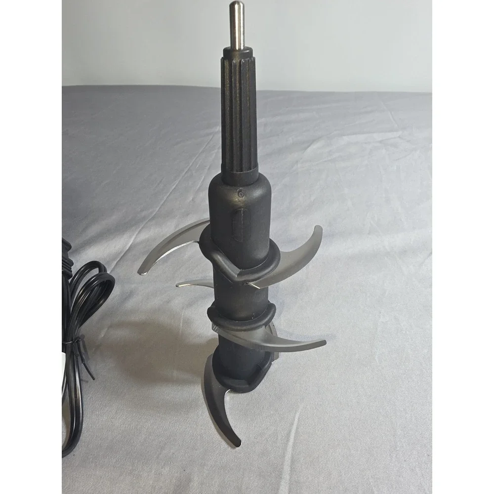Ninja Professional 1000 watt Blender BL610 Replacement Motor Base, Lid Blade